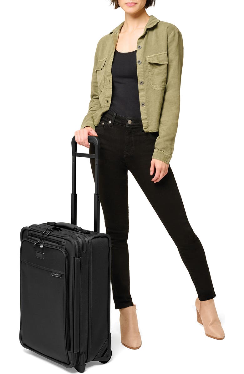 Briggs & Riley Baseline Essential 22-Inch Expandable 2-Wheel Carry-On Bag, Alternate, color, Black