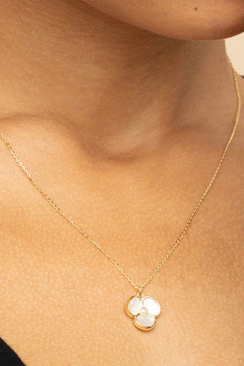 14K Gold Petals of Pearl Pendant Charm, Alternate, color, Yellow Gold