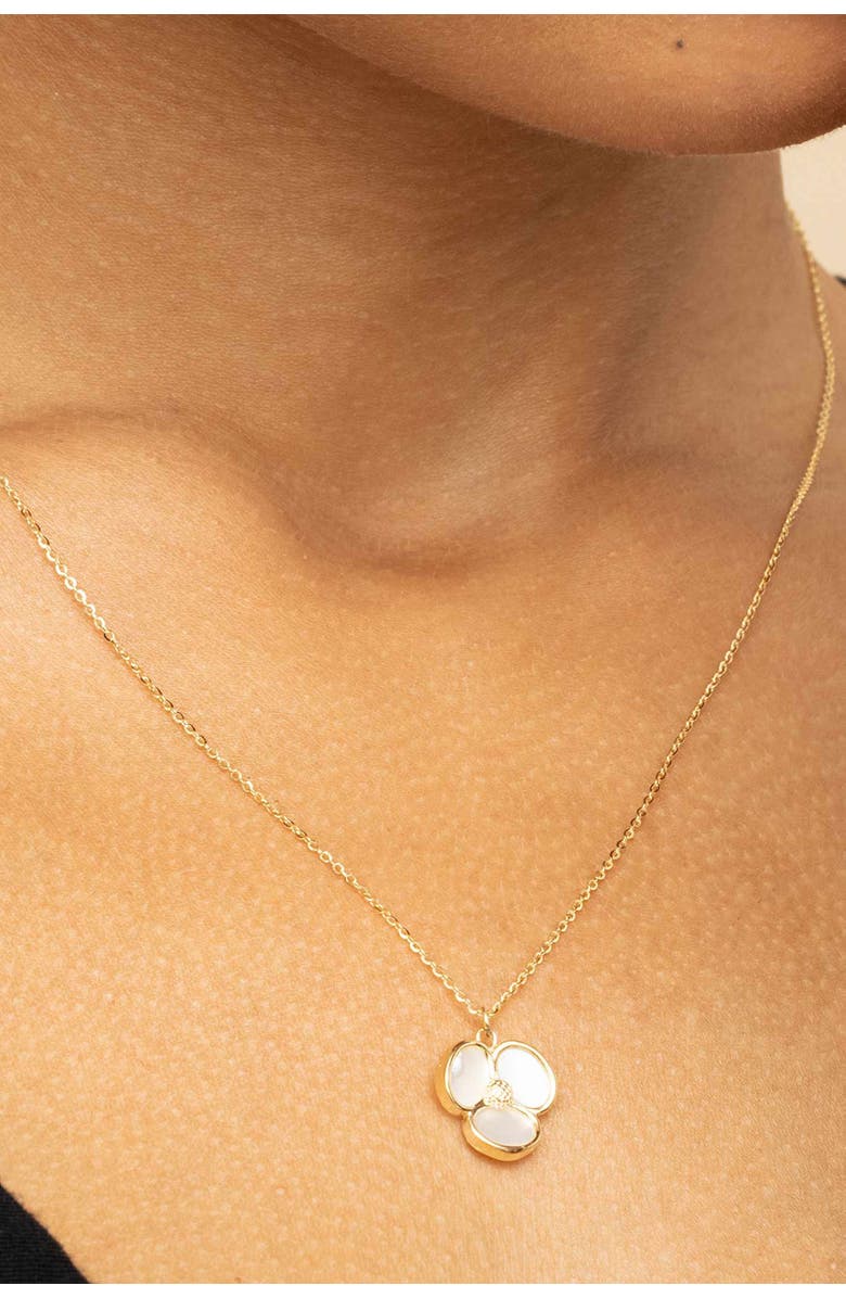 Oradina 14K Gold Petals of Pearl Pendant Charm, Alternate, color, Yellow Gold