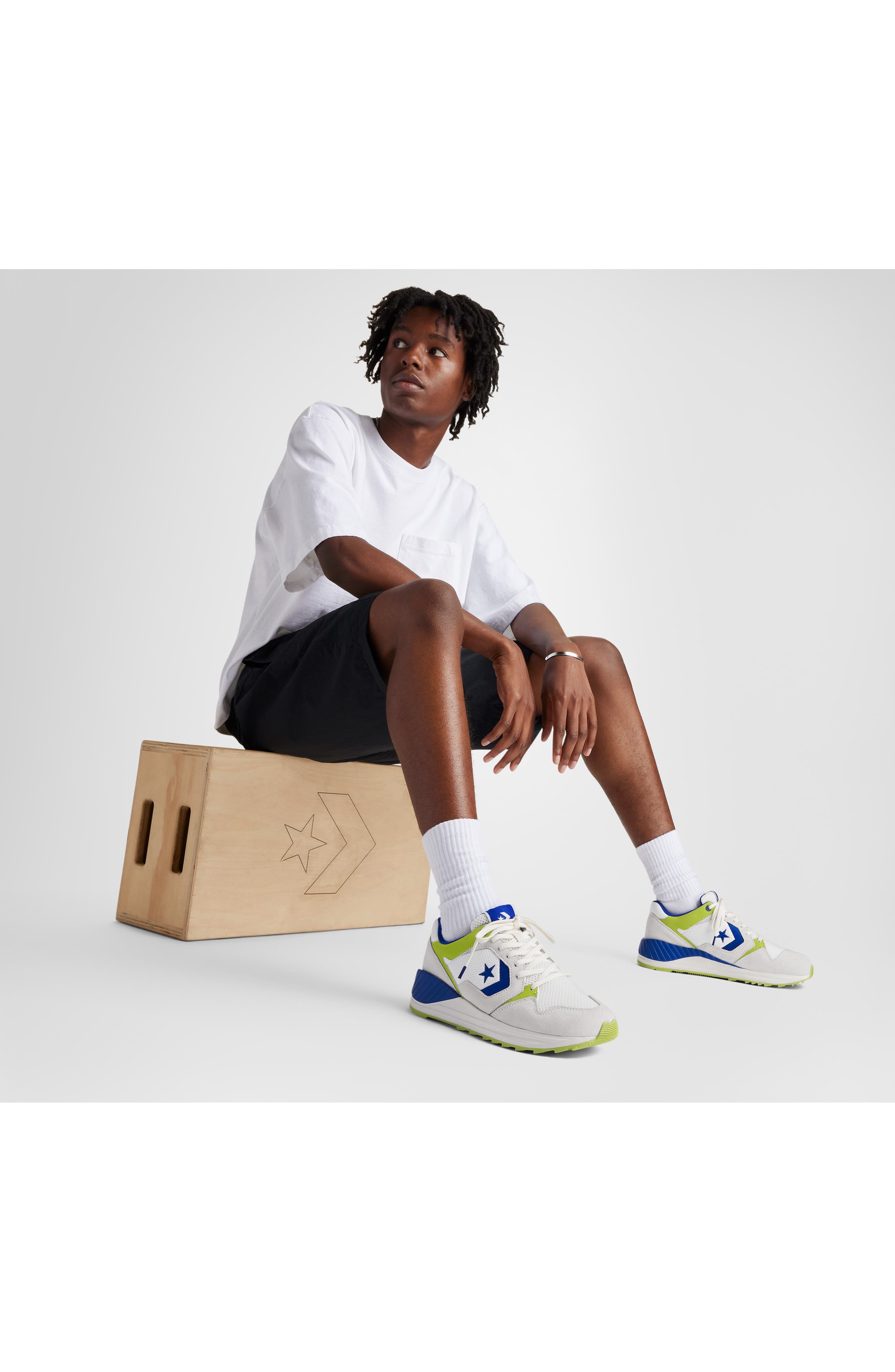 Converse Gender Inclusive Wave Trainer Sneaker, Alternate, color, 