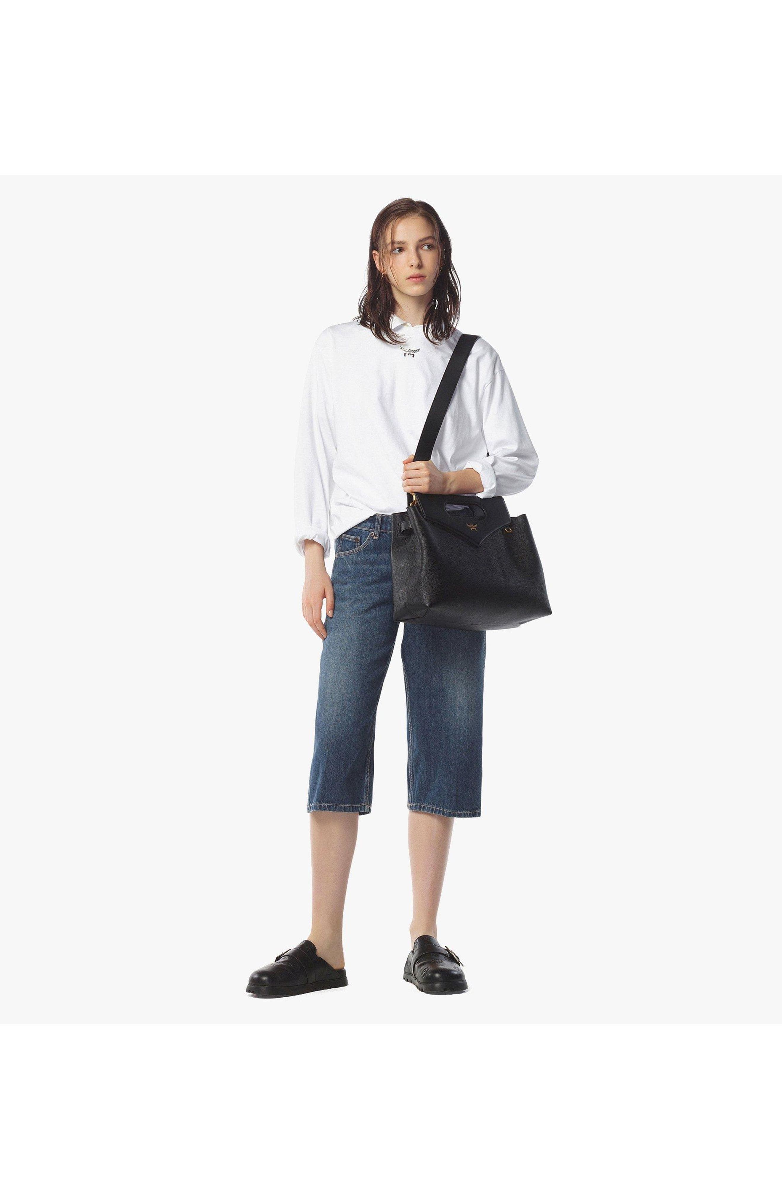 MCM Soft Diamond Shoulder Bag in Embossed Leather, Alternate, color, 