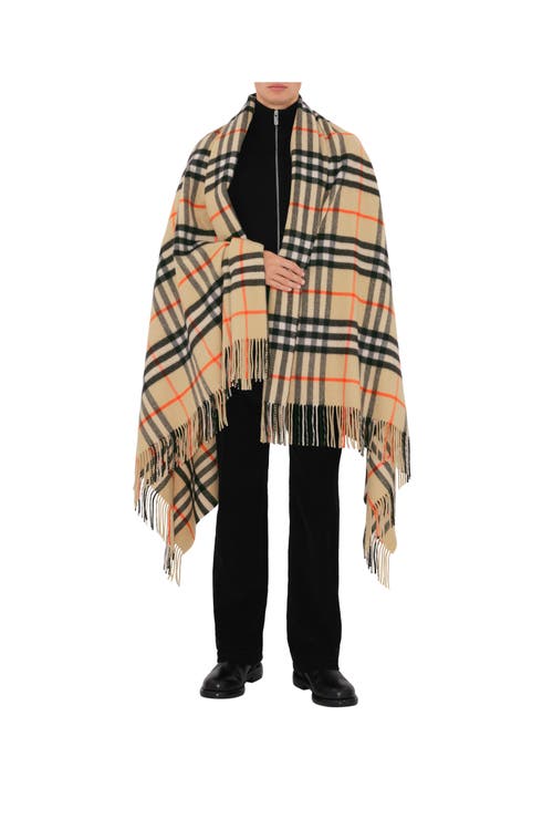 Burberry Check Cashmere Blanket In Sand