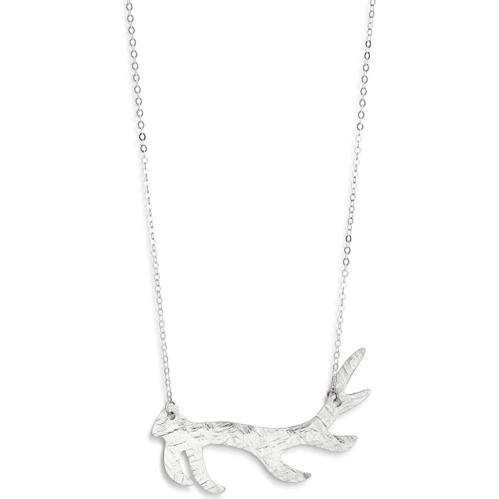 Nashelle Antler Pendant Necklace In Silver