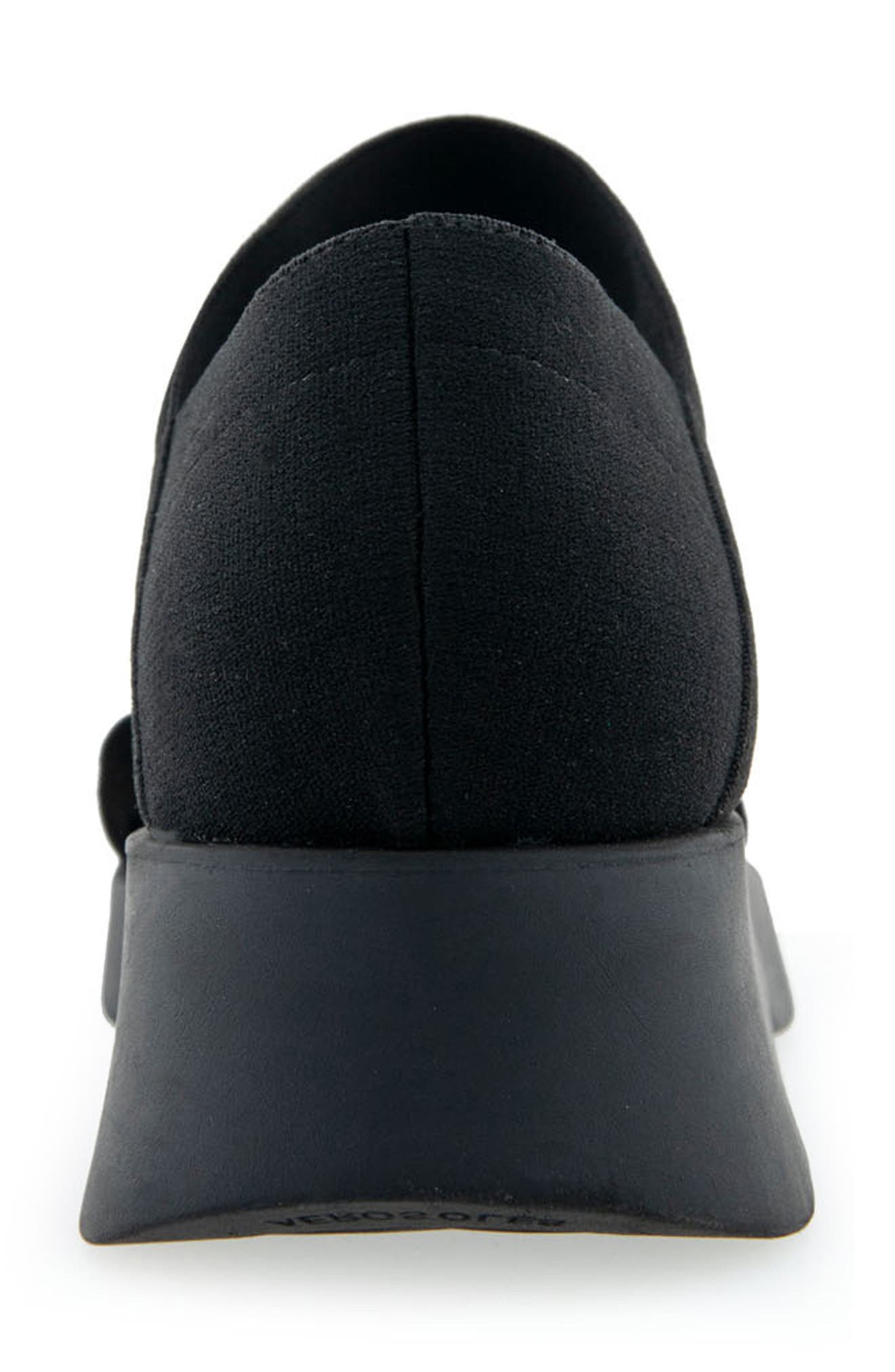 Aerosoles Freedom Lug Sole Sandal, Alternate, color, Black