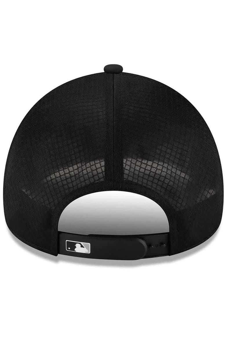 New Era Men's New Era Black Chicago White Sox 2026 Batting Practice Apex 9FORTY Adjustable Trucker Hat, Alternate, color, Black