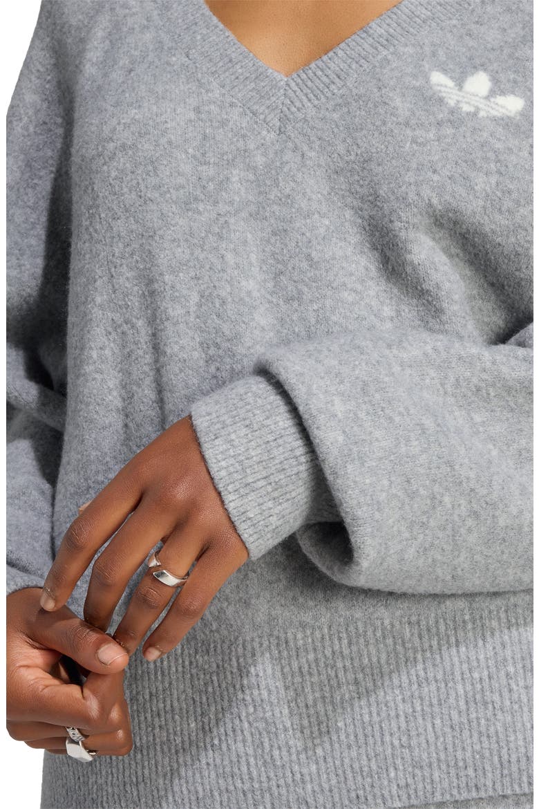 Knit V-Neck Sweater, Alternate, color, MEDIUM GREY HEATHER