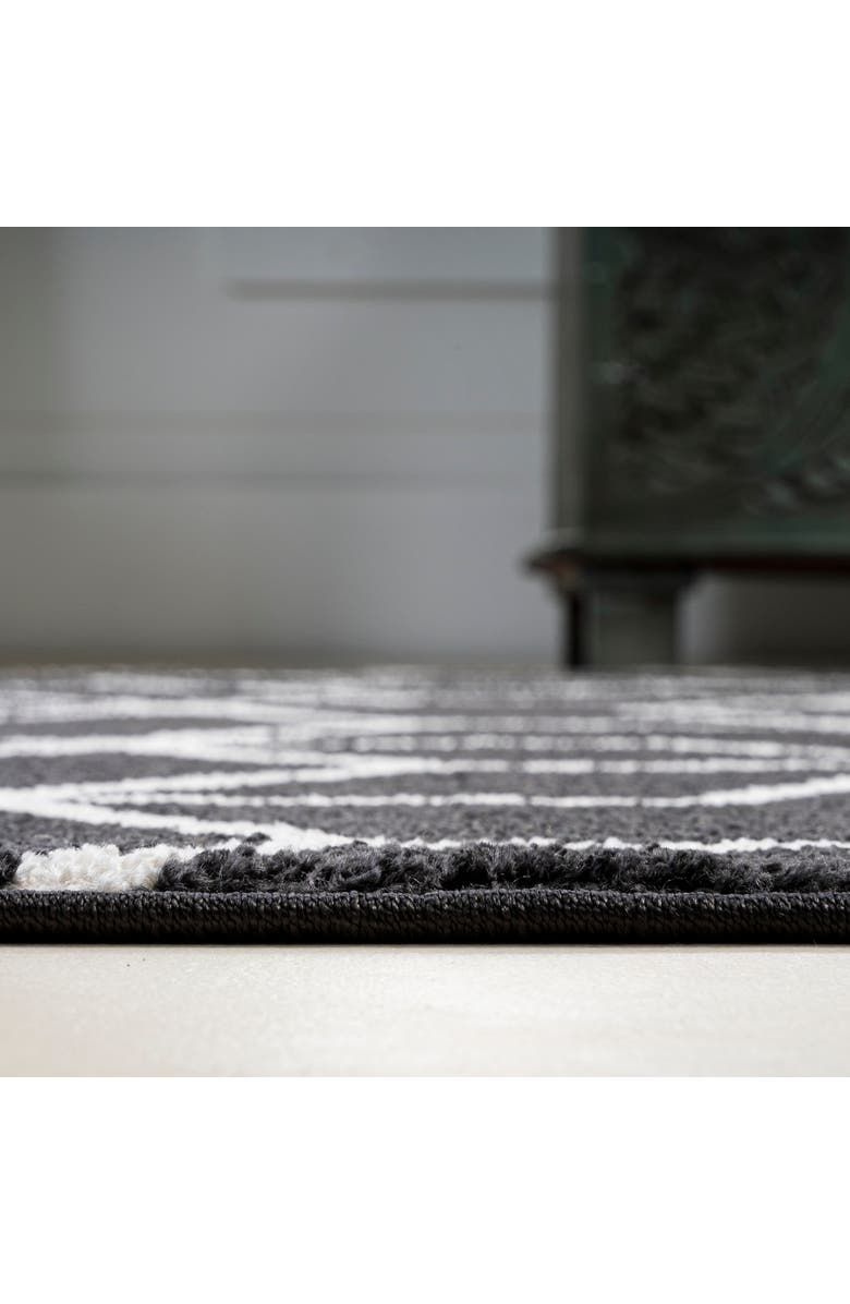 JONATHAN Y Tumbling Blocks Modern Geometric Area Rug, Alternate, color, Black/White