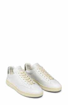 Veja V-12 Stitch Sneaker