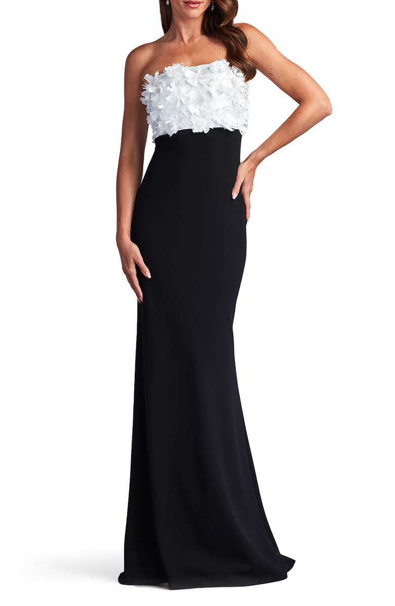 Tadashi Shoji Floral Appliqué Strapless Gown, Main, color, 