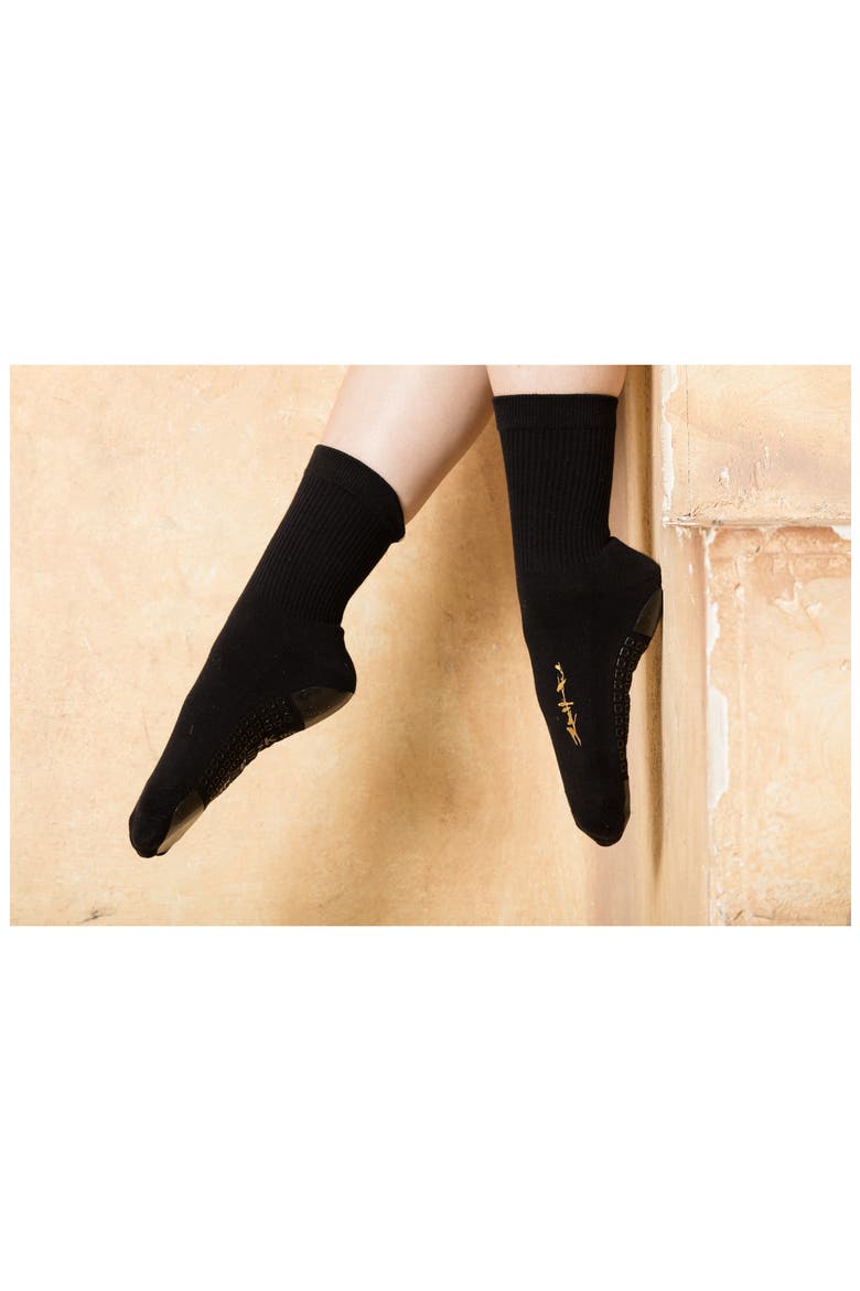Birdie Assorted 2-Pack Grip Crew Socks, Alternate, color, BLACK GRAY