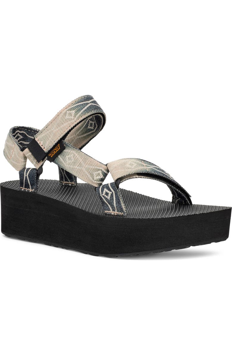 Teva Flatform Universal Sunscape Sandal, Main, color, Waterless Black/ Cream