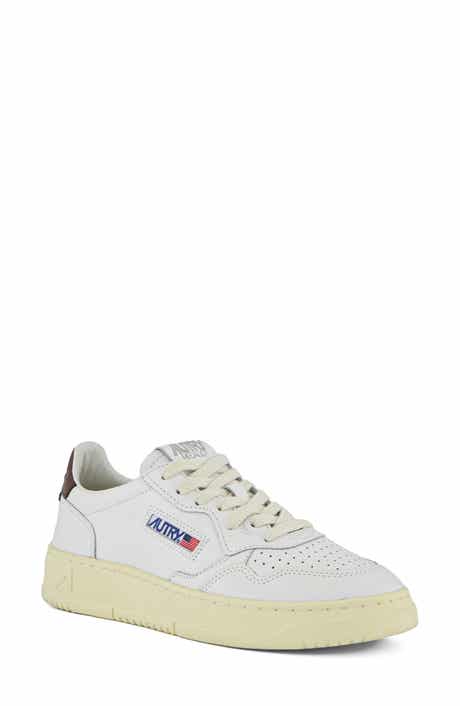 Medalist Low Sneaker