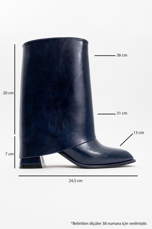 Prologue Shoes Ellas Chunky Heel Boot In Blue