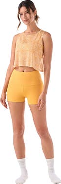 Tavi Hot Short