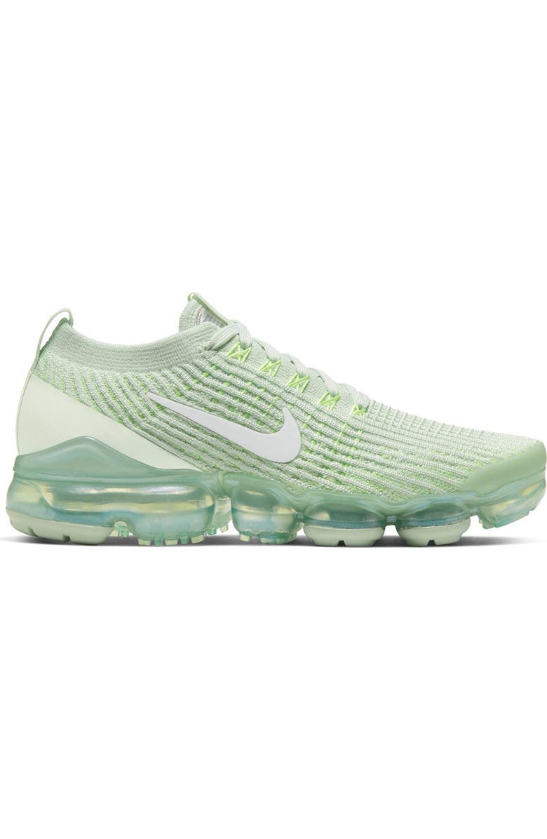 Nike Air VaporMax Flyknit 3 Sneaker, Main, color,