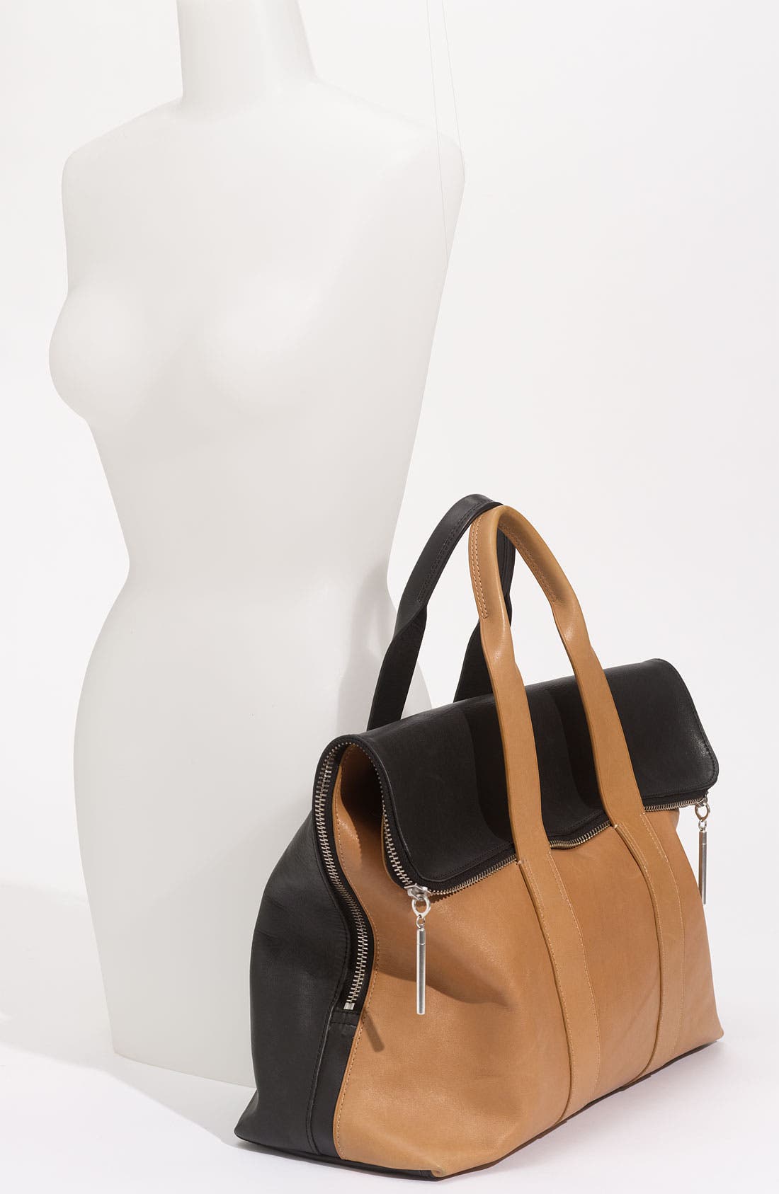 '31 Hour' Leather Tote, Alternate, color, WHITE/ BLACK