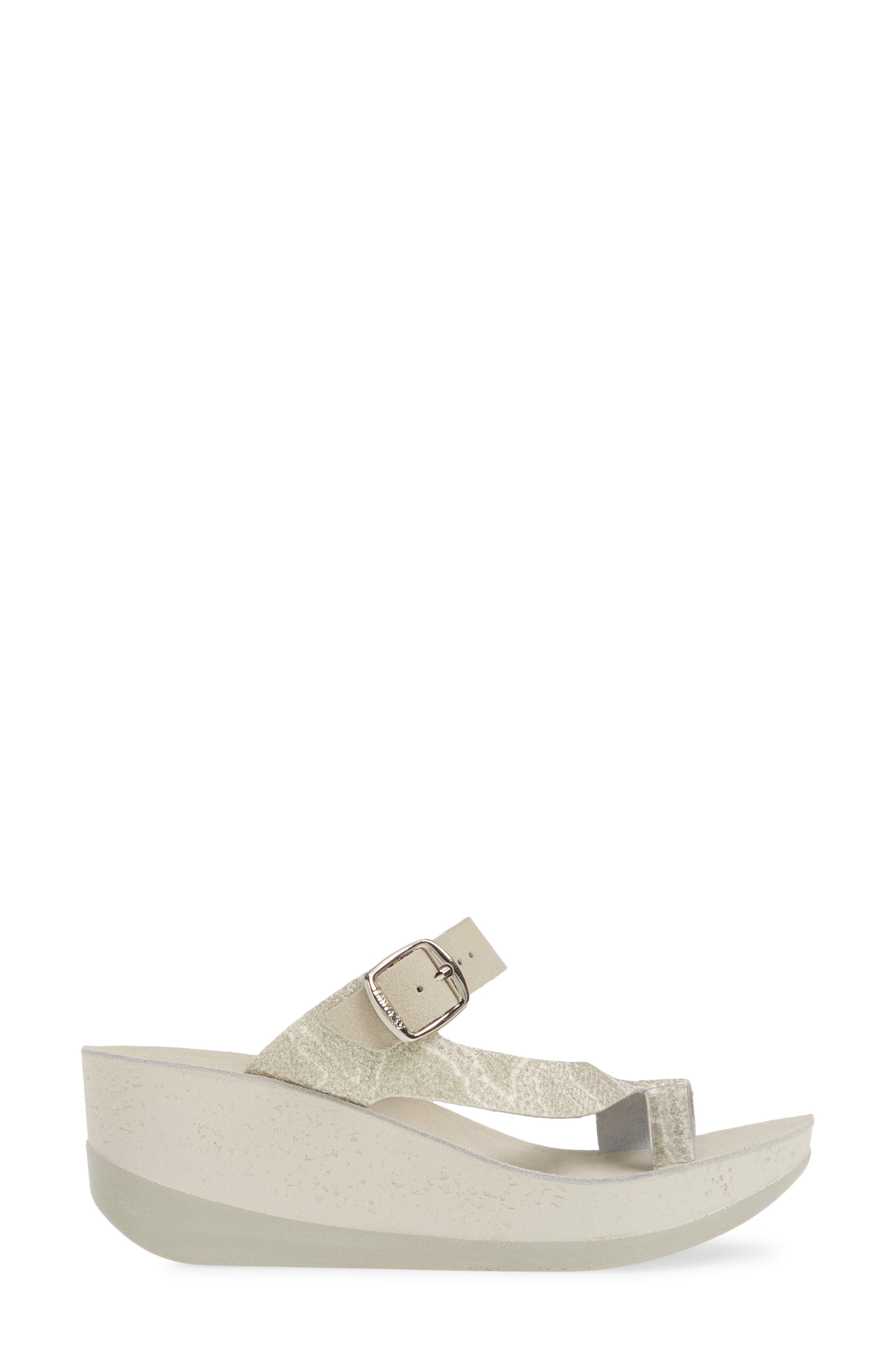 Fantasy Sandals Felisa Wedge Sandal, Alternate, color, 