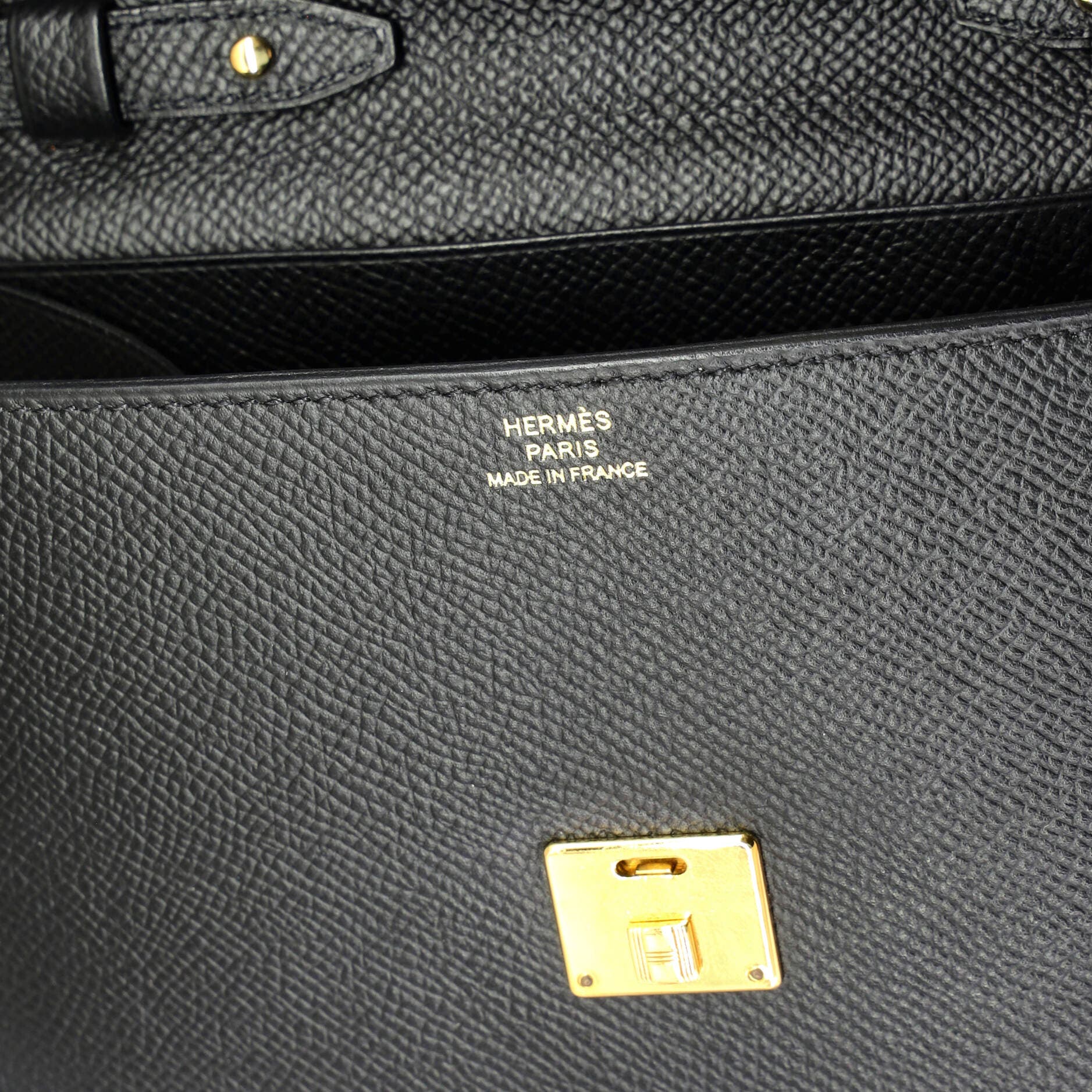 Pre-Owned Hermes Clic Wallet on Strap Epsom 16, Alternate, color, Noir