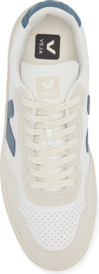 V-90 Leather Sneaker