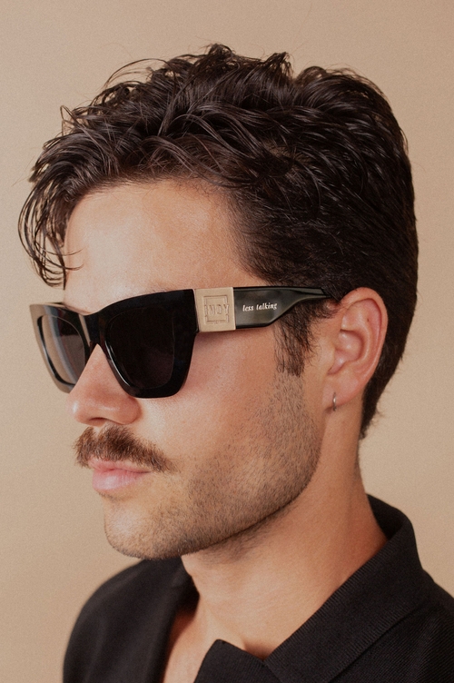 Indy Lainey Square Polarized Sunglasses In Blue