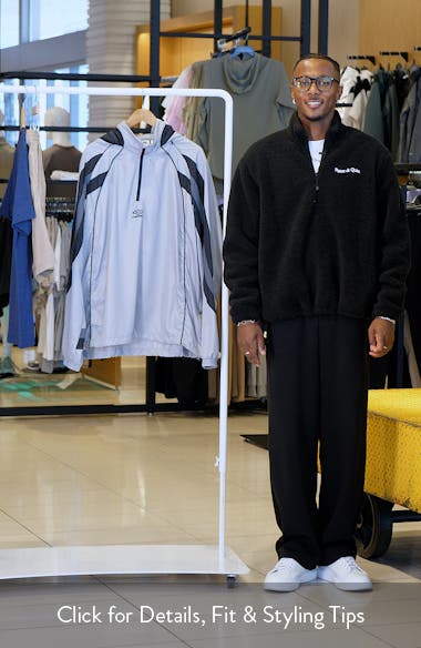 新作【UMBRO】Engineered Stand Neck Warmup Windbreaker Jacket UMBRO】Engineered Stand-Neck Warm-Up Windbreaker Jacket org.jpg