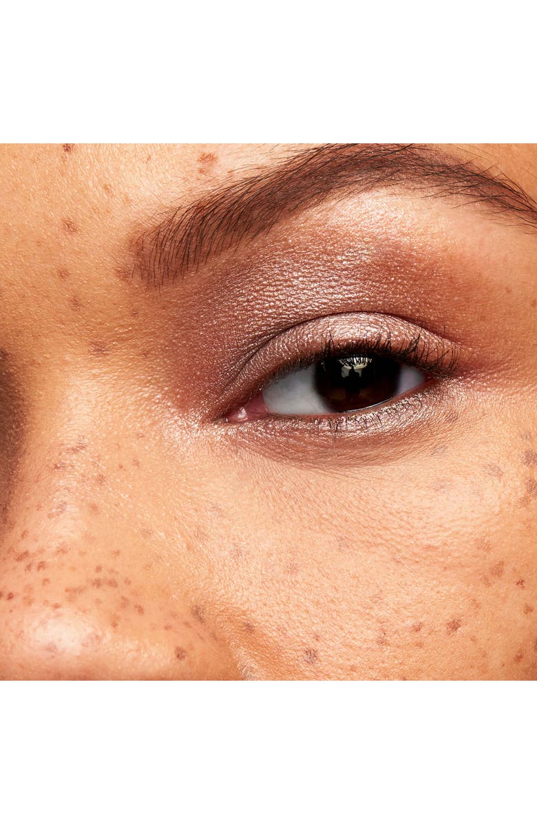 MAC Cosmetics Le Disko Dazzleshadow Eyeshadow, Alternate, color, She Sparkles