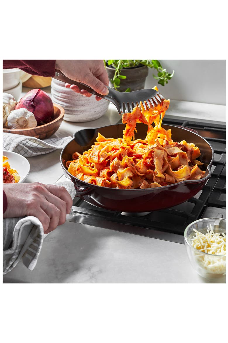 11-Inch Enameled Cast Iron Traditional Skillet, Alternate, color, GRENADINE