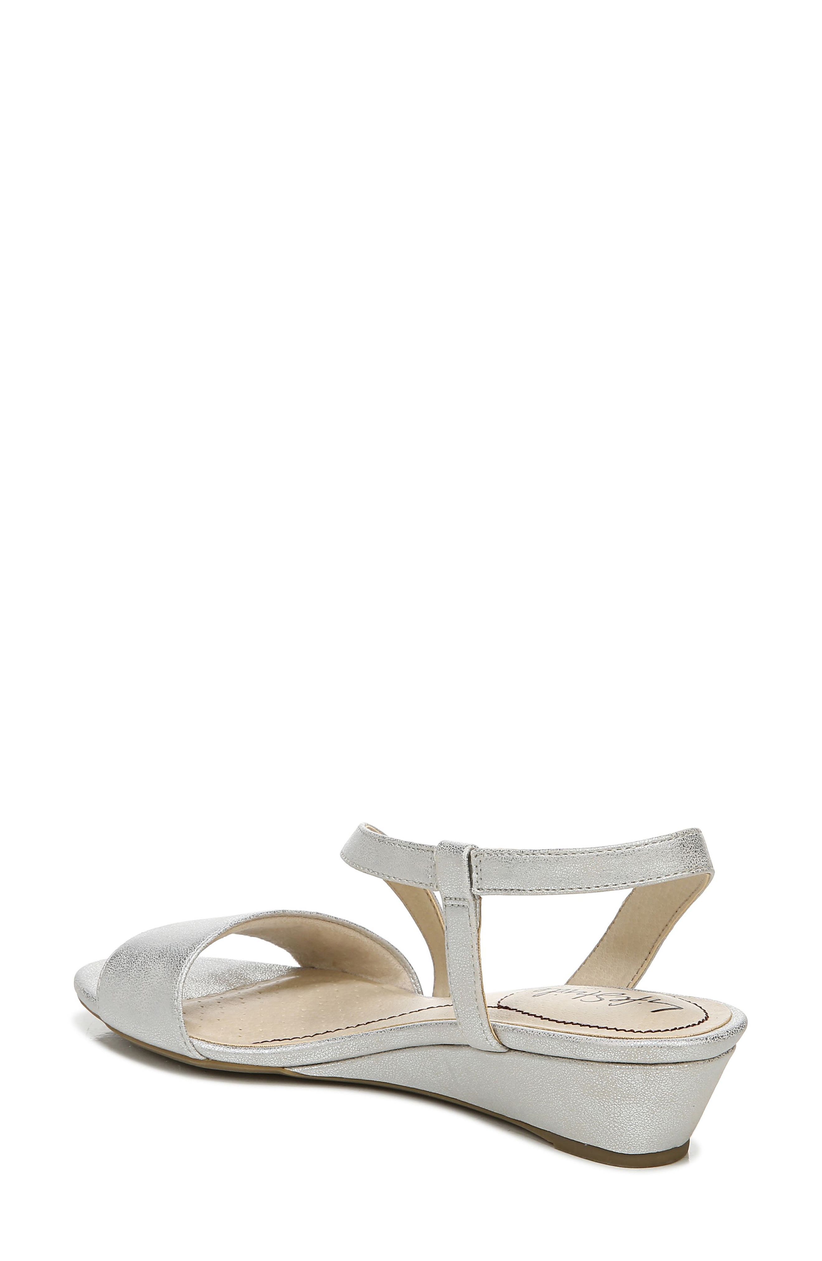 LifeStride Yasmine Wedge Sandal, Alternate, color, Silver