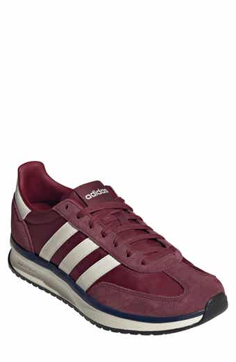 Run 72 Sneaker