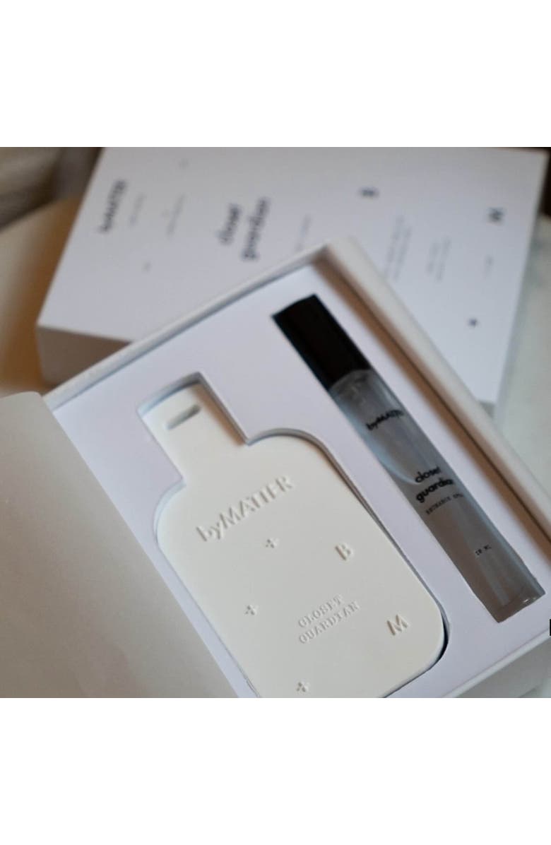 byMatter Closet Guardian, Alternate, color, NO COLOR