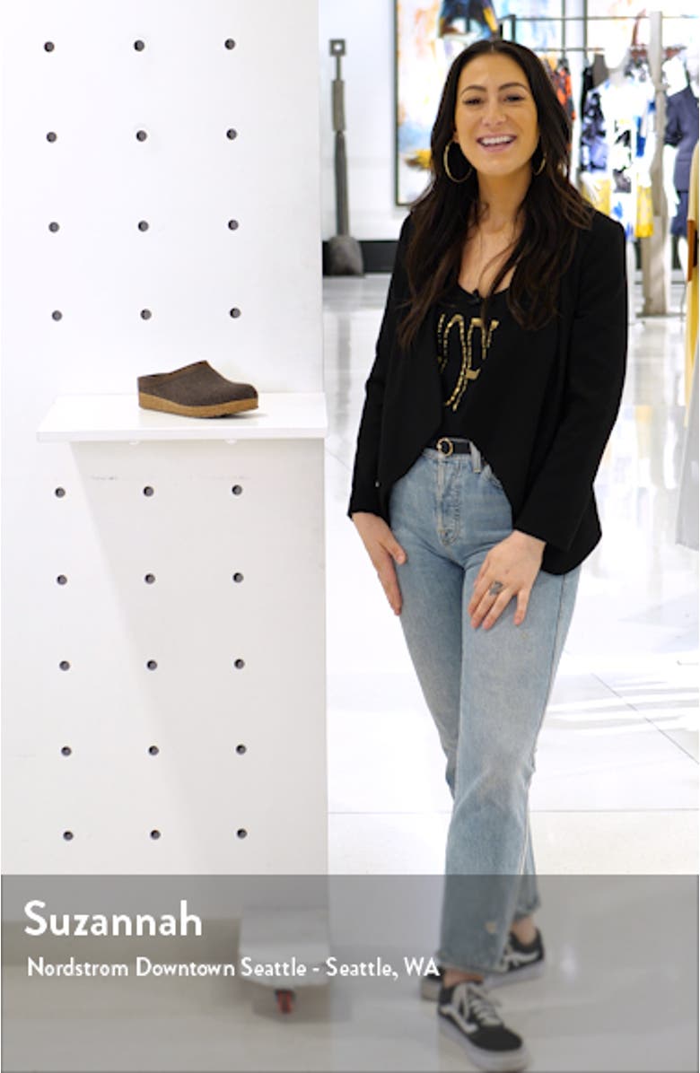 Grizzly Clog Slipper, sales video thumbnail