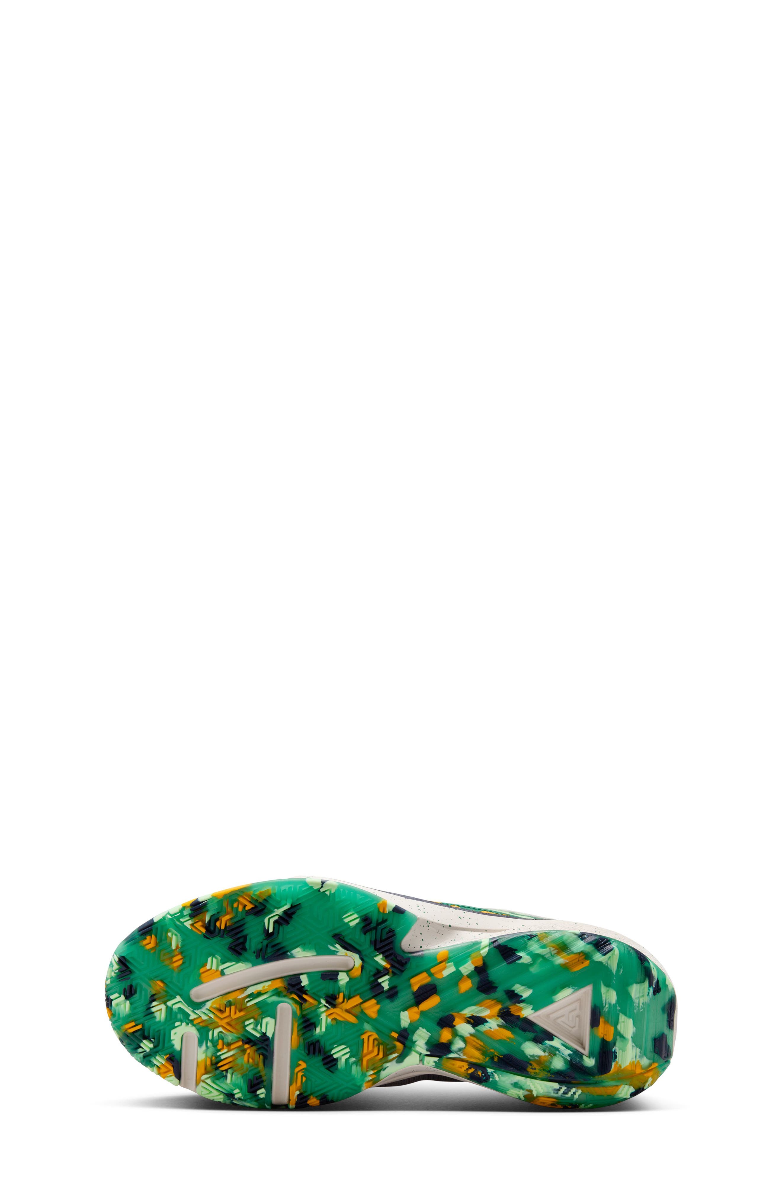 Nike Kids' Giannis Freak 5 SE Basketball Shoe, Alternate, color, 