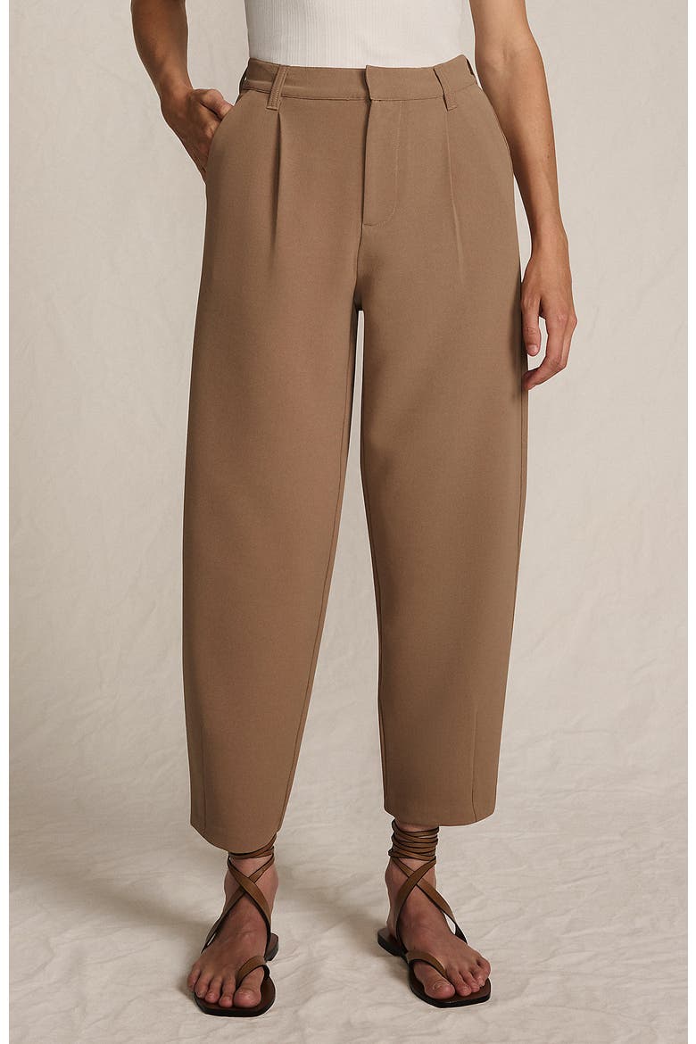 Crepe High Rise Pleated Barrel Leg Ankle Pants, Main, color, Honey Beige