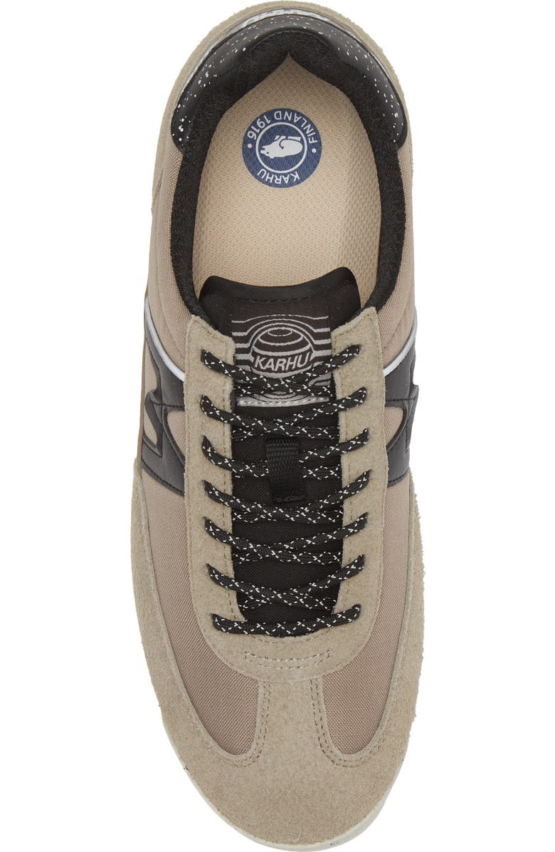 Karhu Gender Inclusive Mestari Control Sneaker, Alternate, color,