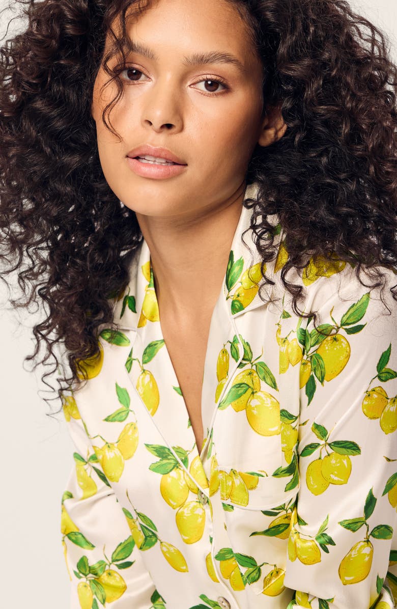 Petite Plume Amalfi Mulberry Silk Pajamas, Alternate, color, 