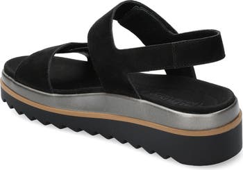 Dominica Sandal