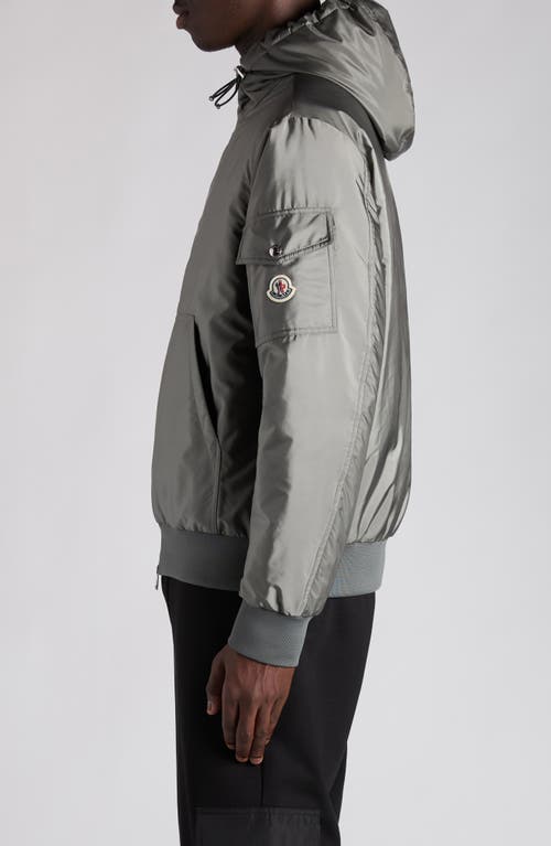 Moncler Poiliot Hooded Short Down Jacket In Gray