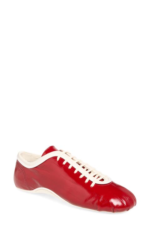 Soccer Sneaker (Women)