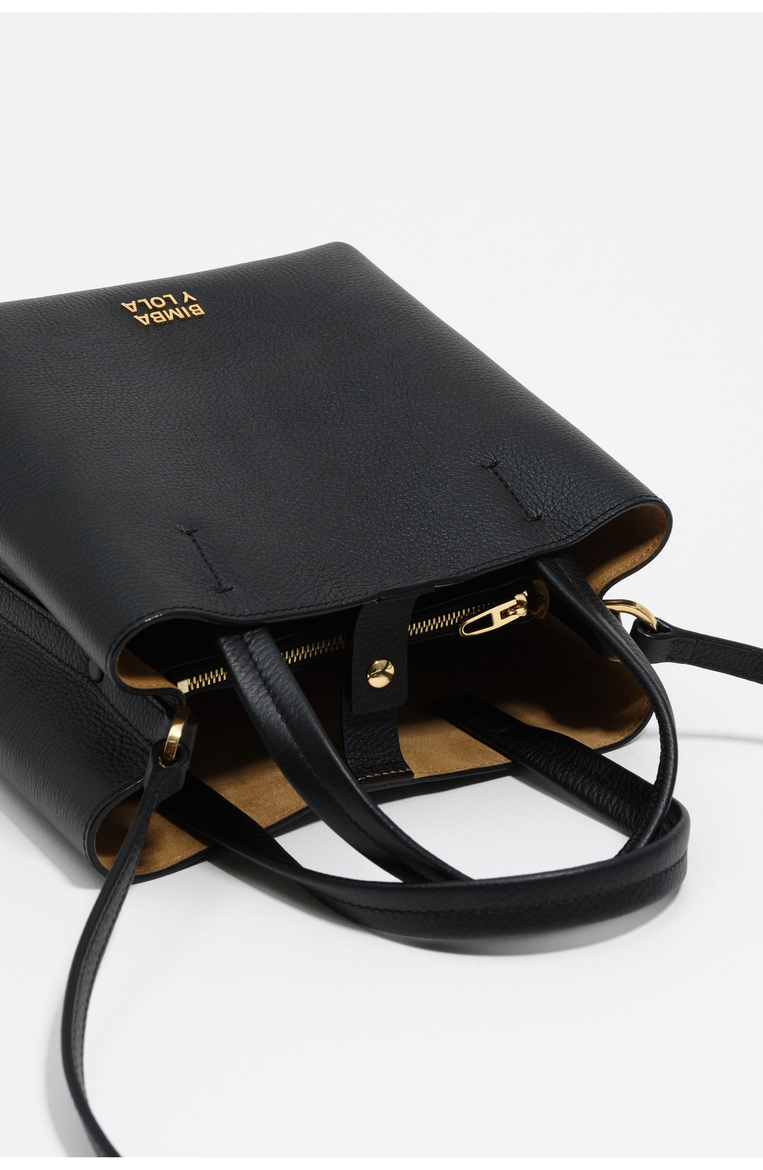 Bimba y Lola Mini Chihuahua Bag Leather, Alternate, color, Black