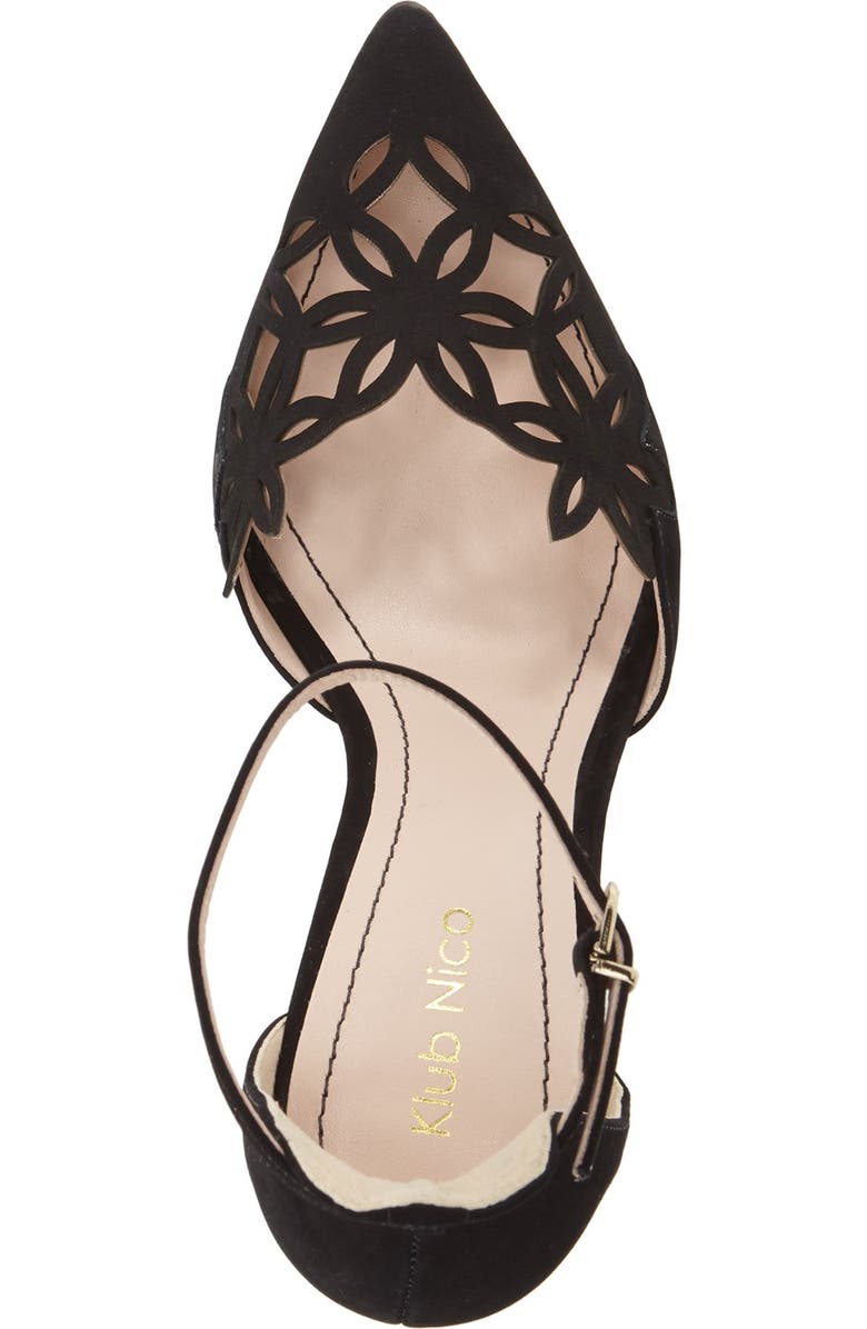 Klub Nico 'Romea' Pointy Toe Pump, Alternate, color,