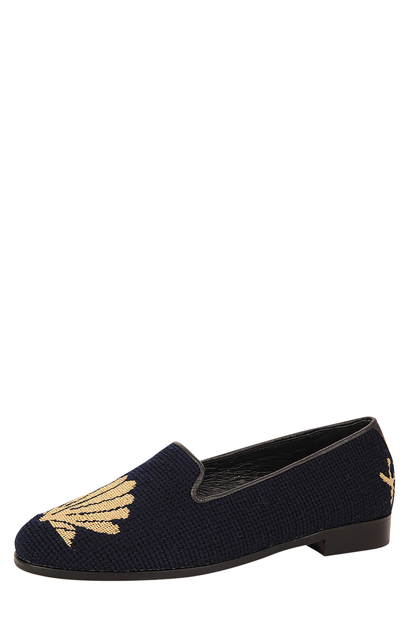 ByPaige BY PAIGE Needlepoint Metallic Gold Scallop Flat, Main, color, Gold/ Navy