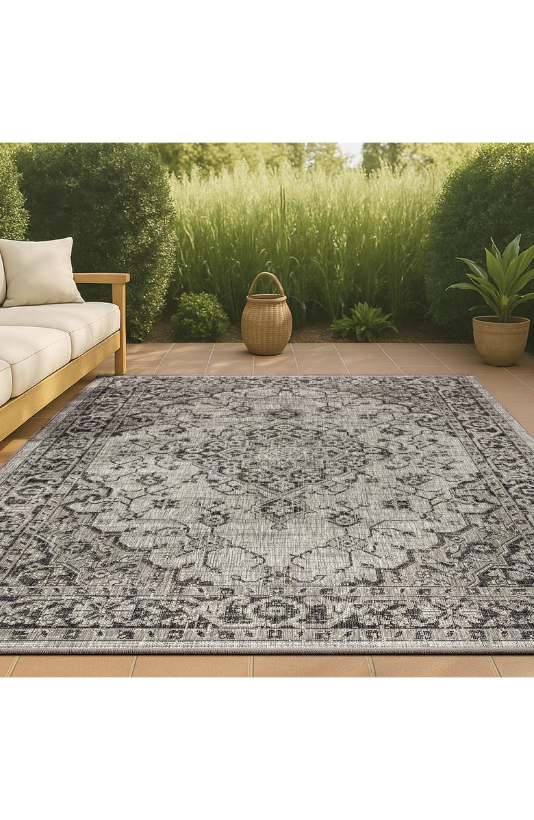 JONATHAN Y Rozetta Boho Medallion Textured Weave Indoor/Outdoor Area Rug, Alternate, color, Gray/Black