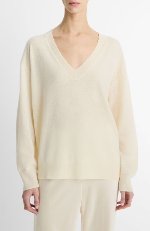 Shop Vince Cashmere & Silk V-neck Sweater In Vanille