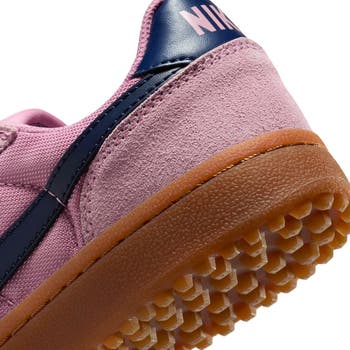 Field General Sneaker