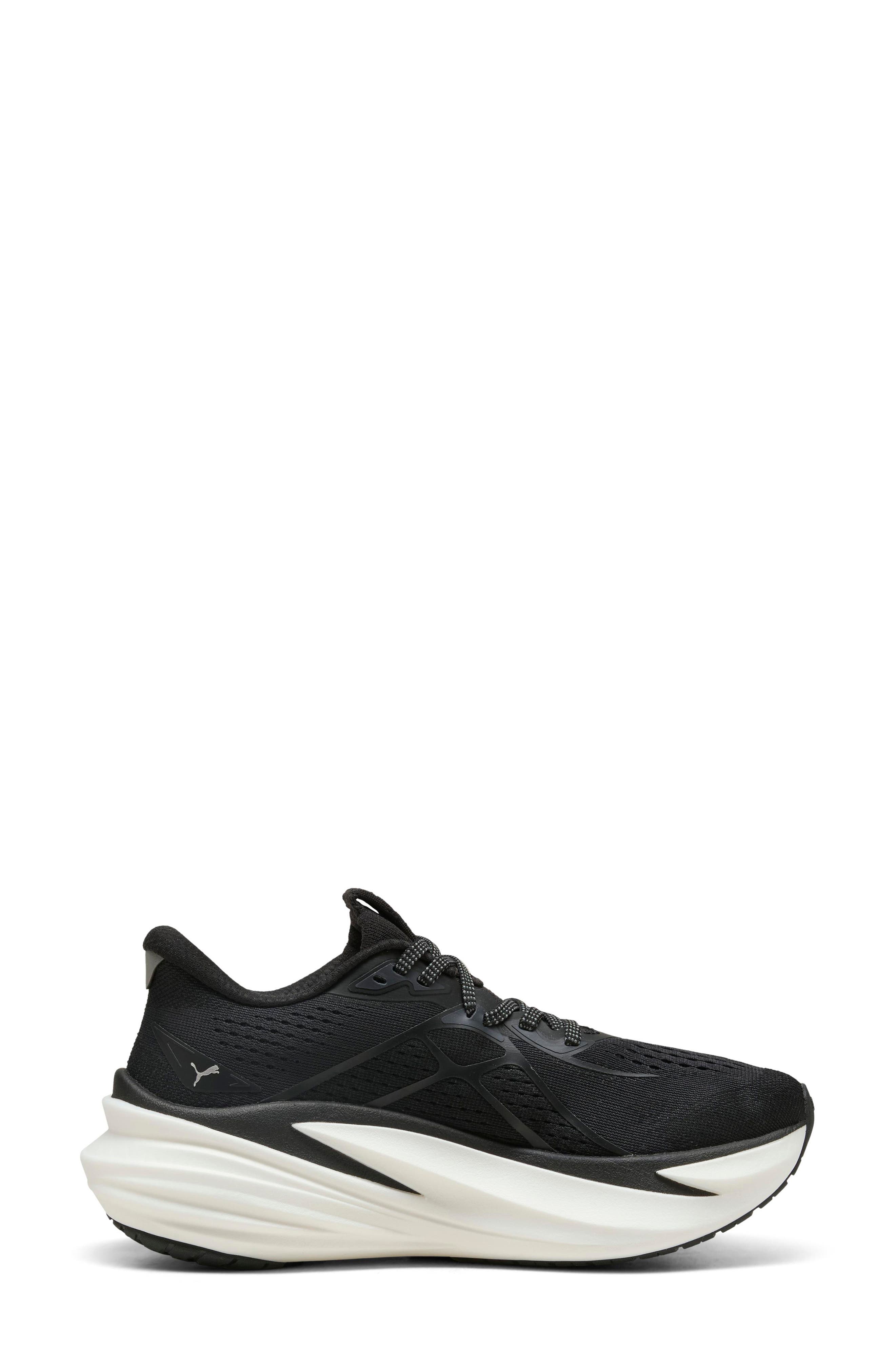 MagMax NITRO 2 Running Shoe, Alternate, color, PUMA BLACK/ PUMA WHITE