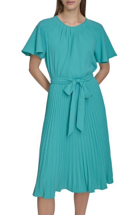 Aerowash Flutter Sleeve Pleated Dress
