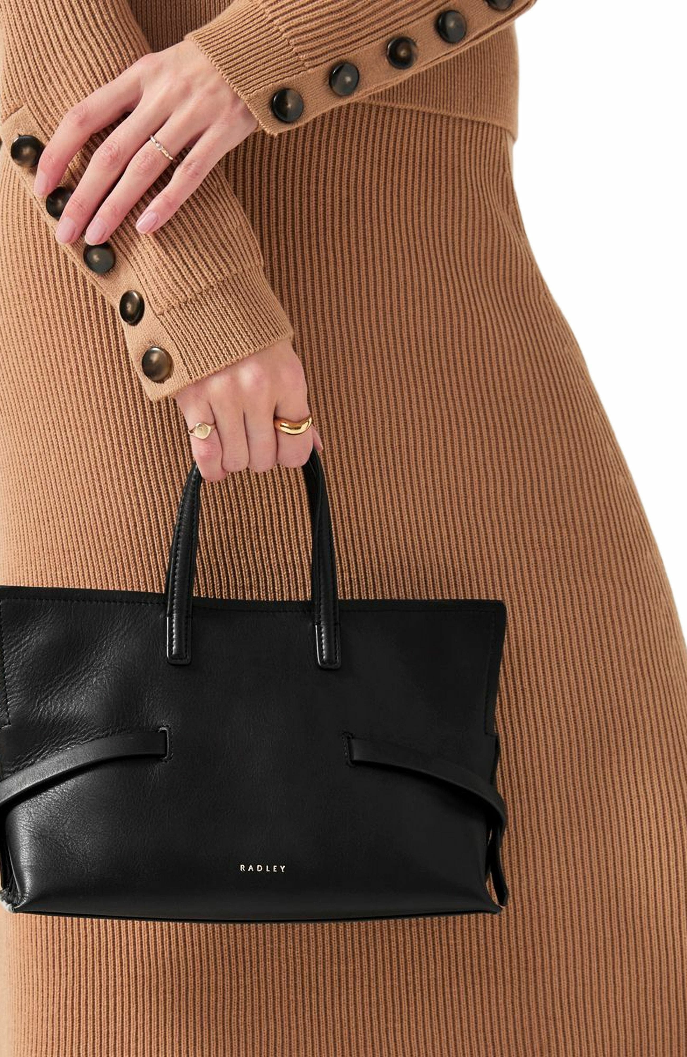 Radley Fleet Street Small Open Top Crossbody Bag, Alternate, color, Black