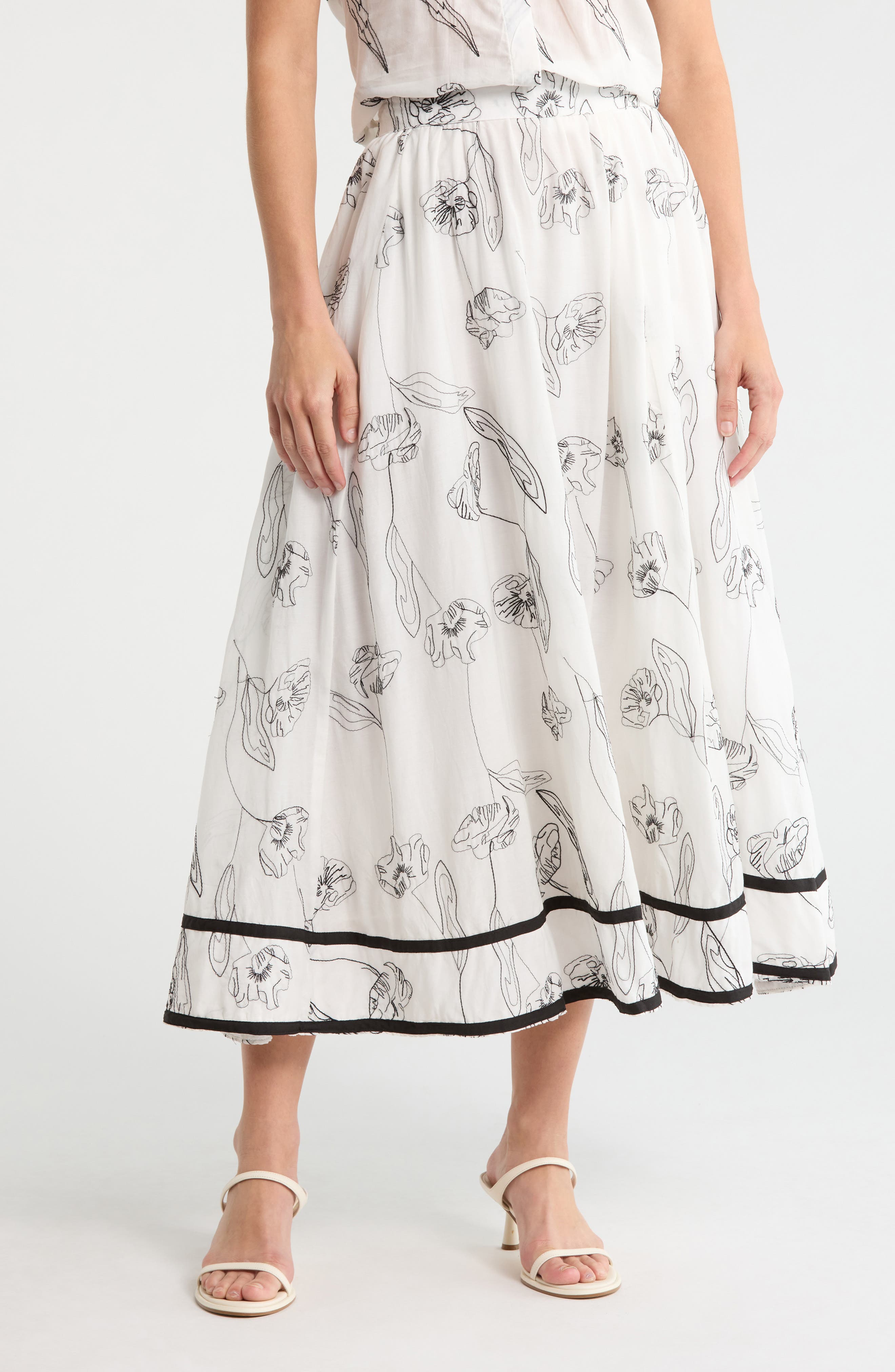 ELIE ELIE TAHARI Tulip Embroidered Skirt