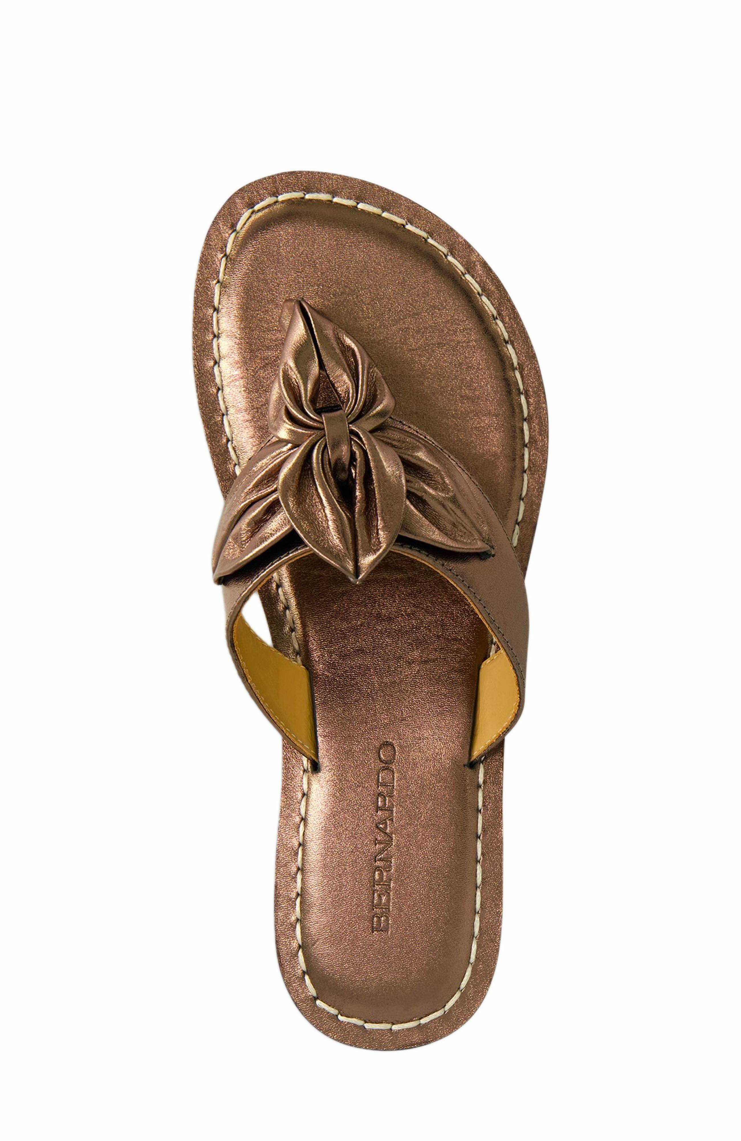 Bernardo Footwear Taormina Thong Sandal, Alternate, color, 