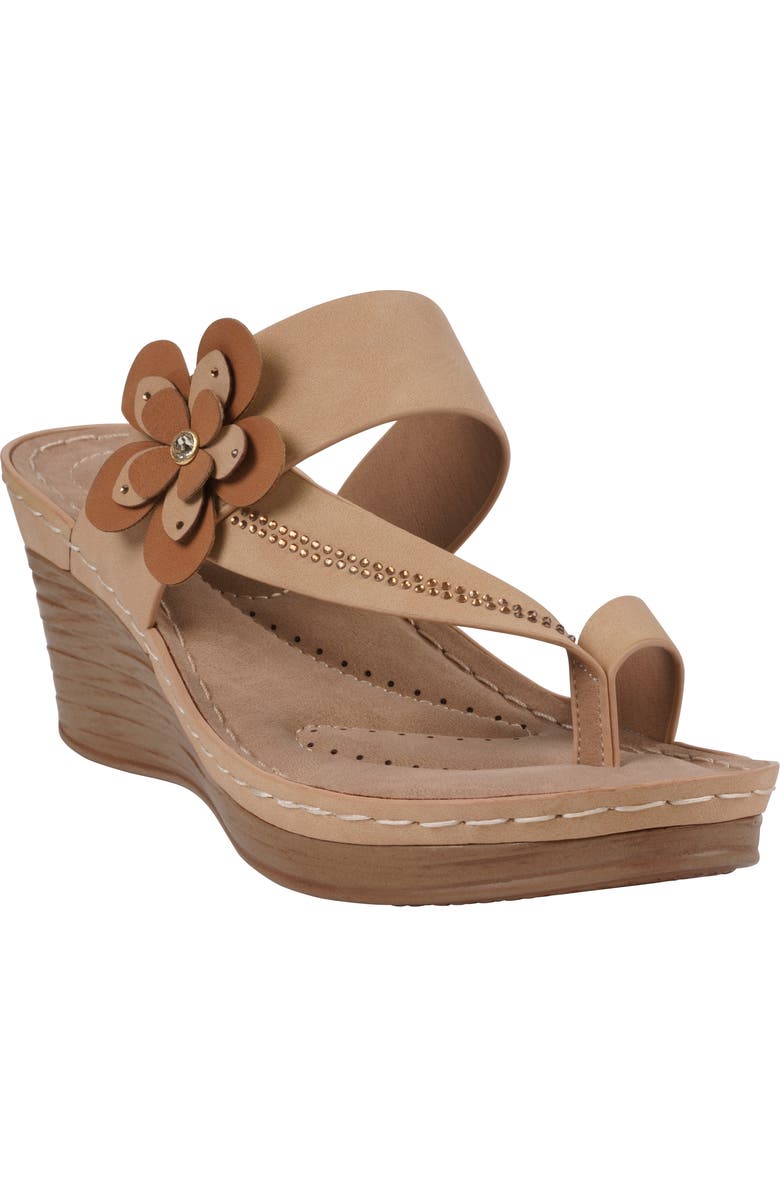 GC SHOES Taryn Flower Wedge Sandal, Main, color, Tan